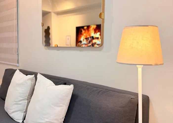 Shore3 Residences Rm 1262 Spacious Big Cut Unit By Prime Moa Apartment Manila