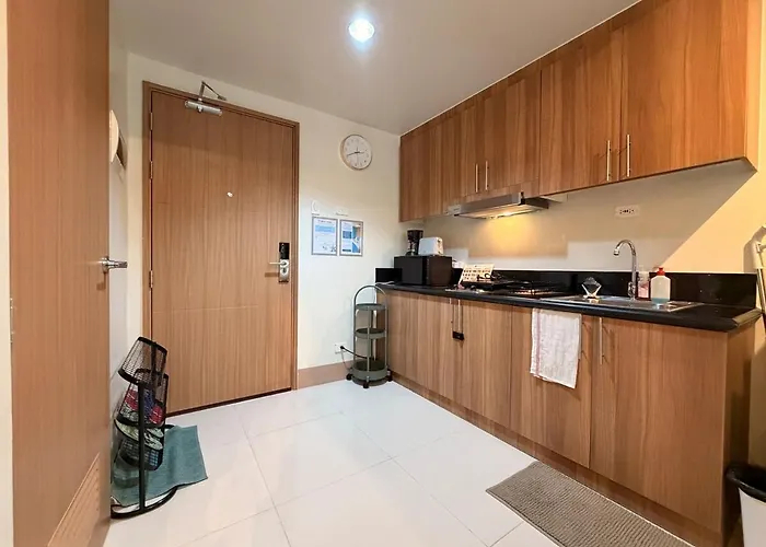 Shore3 Residences Rm 1262 Spacious Big Cut Unit By Prime Moa Apartment *