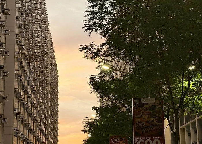 Shore3 Residences Rm 1262 Spacious Big Cut Unit By Prime Moa Apartment *